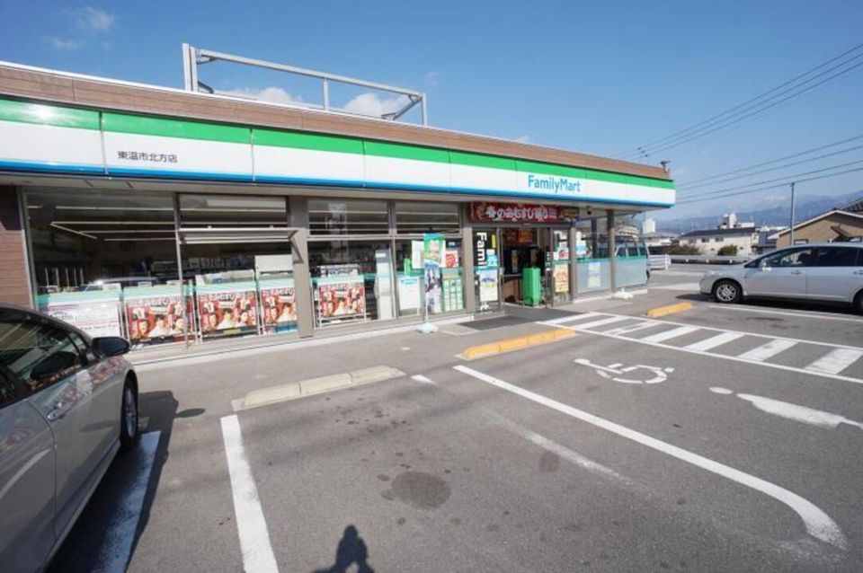 近くに施設あり