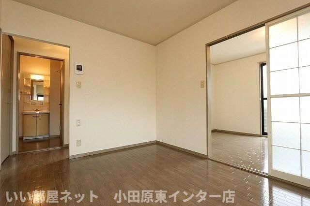 洋室