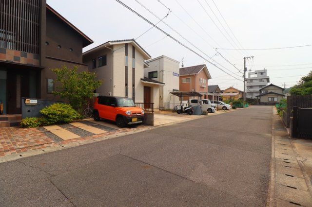 近くに施設あり