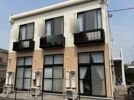 レオパレスかたくりの外観
