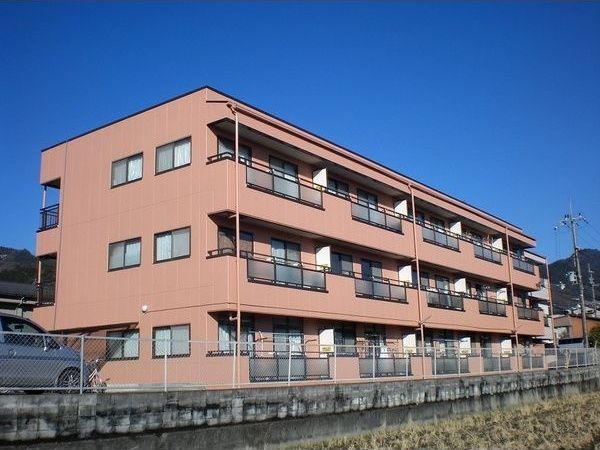 エクセルメゾン南志賀の外観画像