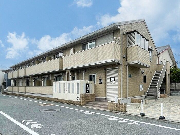 オアーゼの外観画像