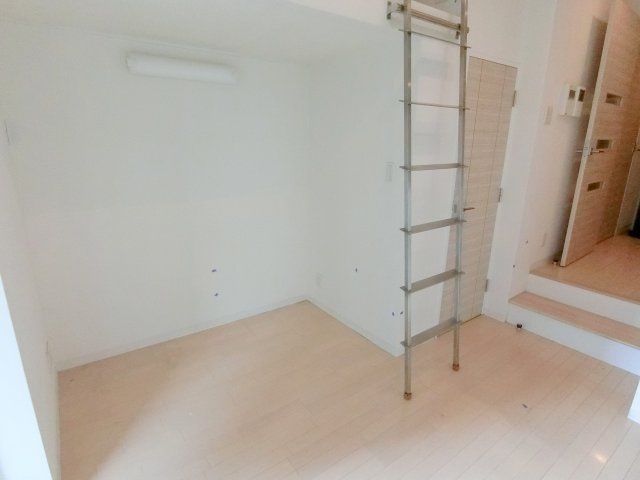 ベッドルーム