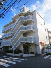 ドミールウエストの外観画像