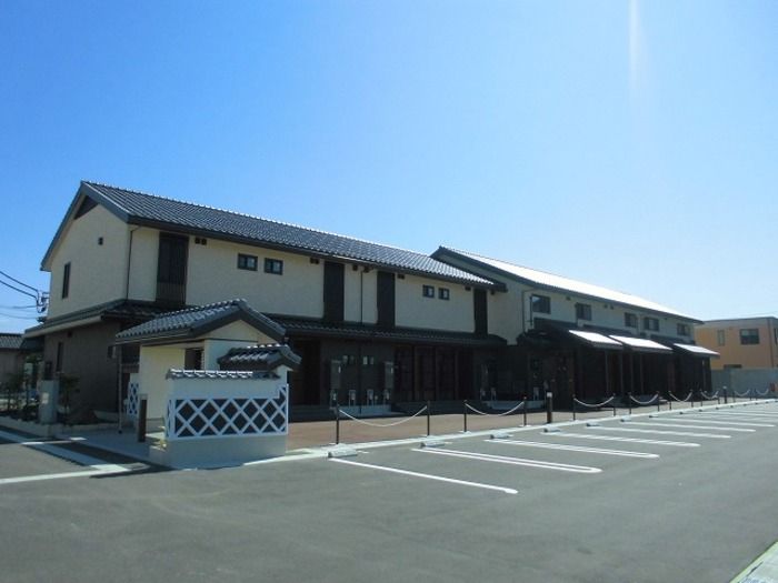 Royal西荒屋（ロイヤル西荒屋）の外観画像