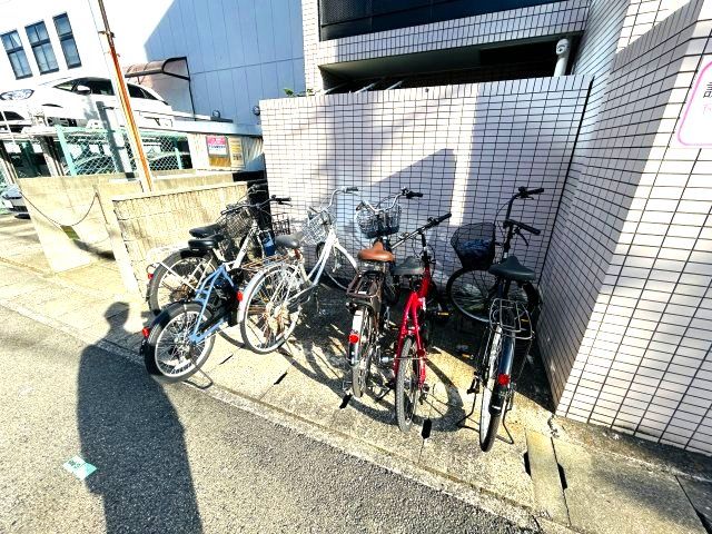 その他