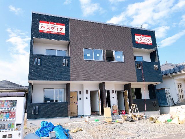 平松4世帯新築の外観画像