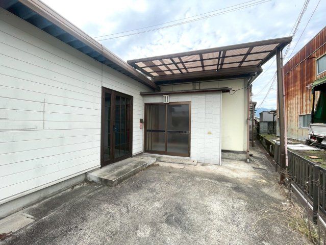 玄関