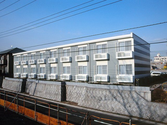 レオパレスフロレスタの外観画像