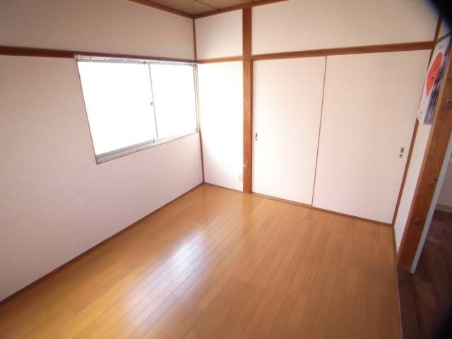 ベッドルーム