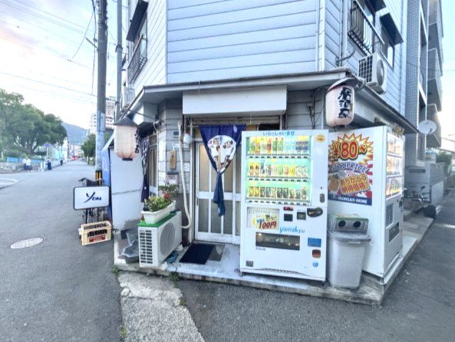 近くに施設あり