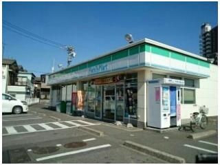 ファミリーマート東海八幡新町まで400m