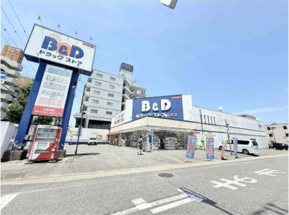 近くに施設あり