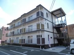 クラストAの外観画像