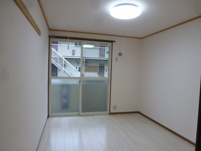 ベッドルーム