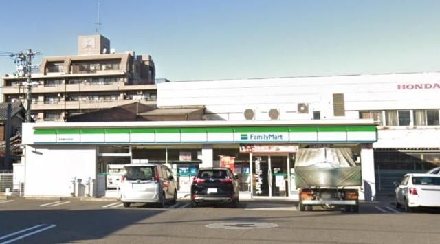 近くに施設あり