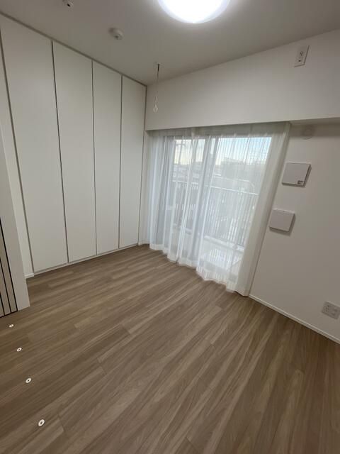ベッドルーム