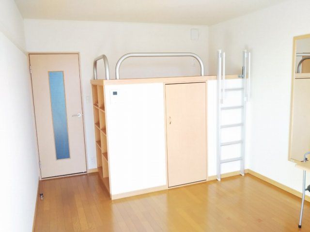 ベッドルーム