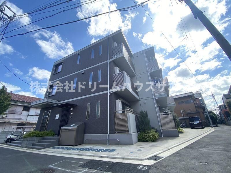 Volver（ボルヴェール）の外観画像