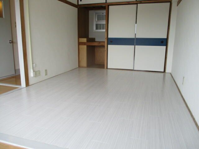 ベッドルーム