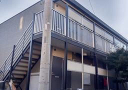 レオパレスメゾン ド アキの外観画像