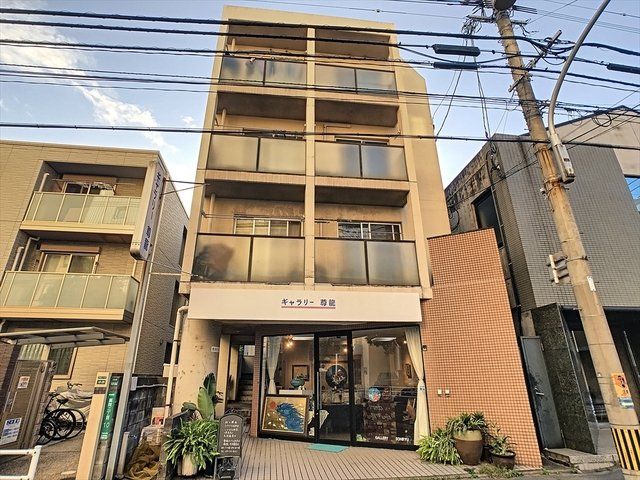 西本ビルの外観画像