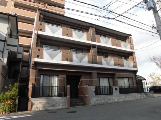 リバーハイツの外観画像