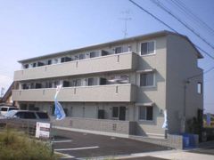 クラージュの外観画像