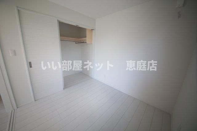 ベッドルーム