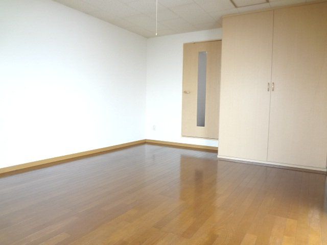 ベッドルーム