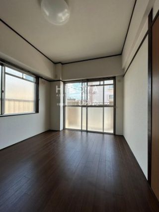 ファミリーマート 小倉下石田一丁目店(490m)