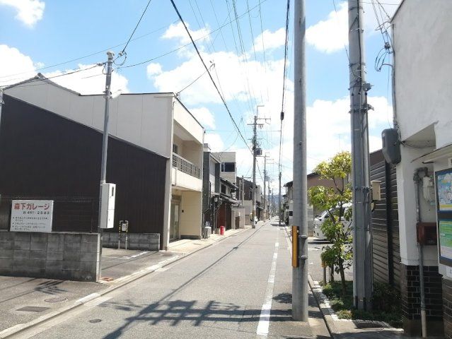近くに施設あり