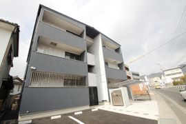 est 上安の外観画像