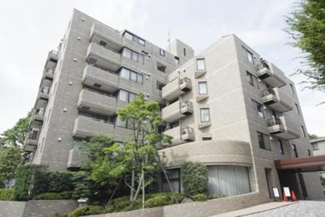 フラット緑ケ岡の外観画像