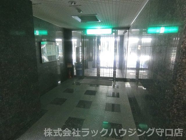 ロビー