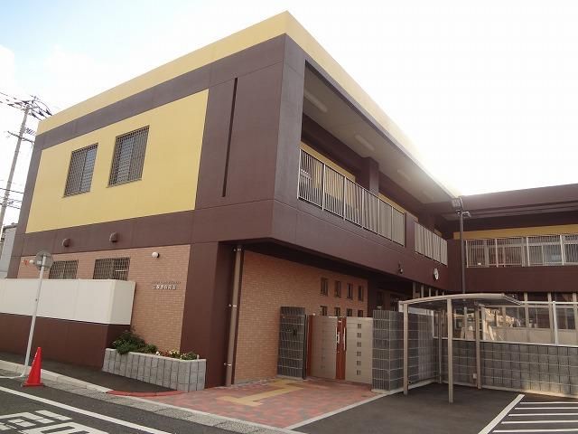 三萩野保育園(342m)