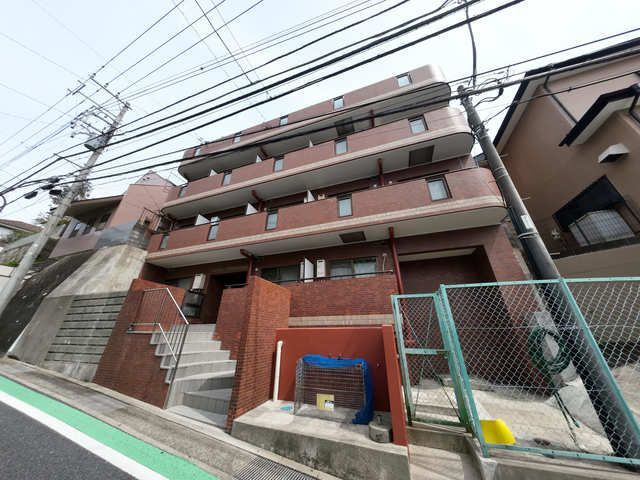 ヴァンハウス横須賀中央の外観画像