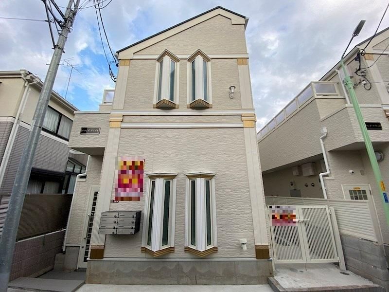 アップルの外観画像