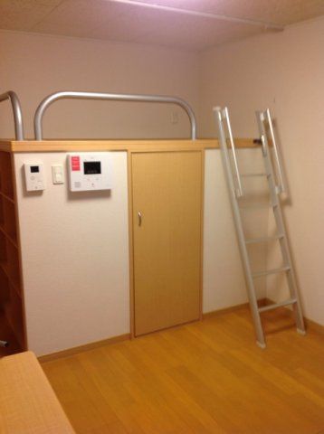 ベッドルーム
