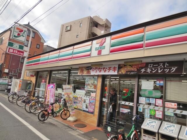近くに施設あり