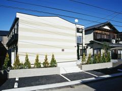 レオパレスパティオ東大宮の外観画像