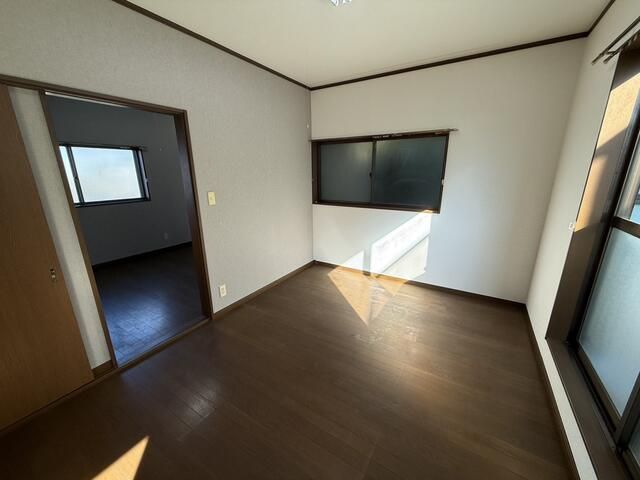 ベッドルーム