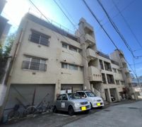 平岡ビルの外観画像