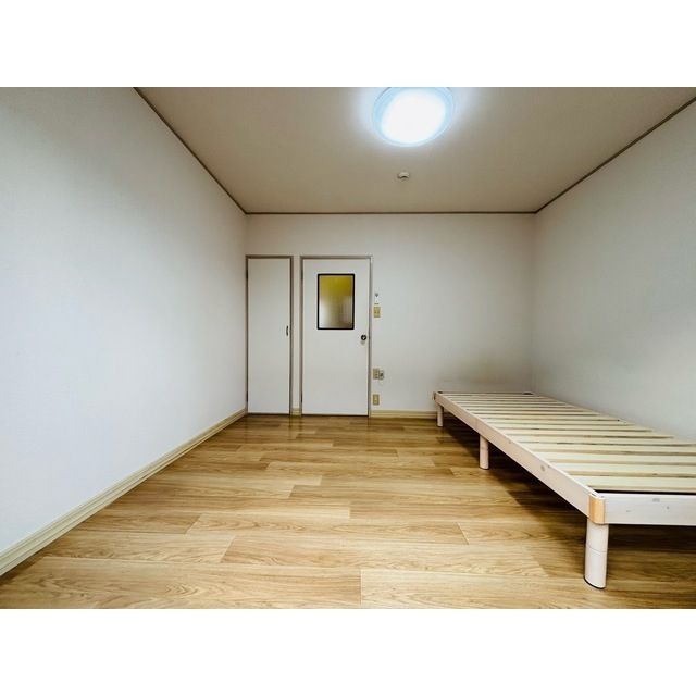 ベッドルーム