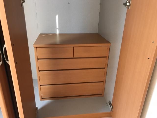 収納