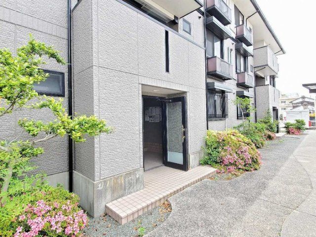 サンシャインハイツ A棟の外観画像