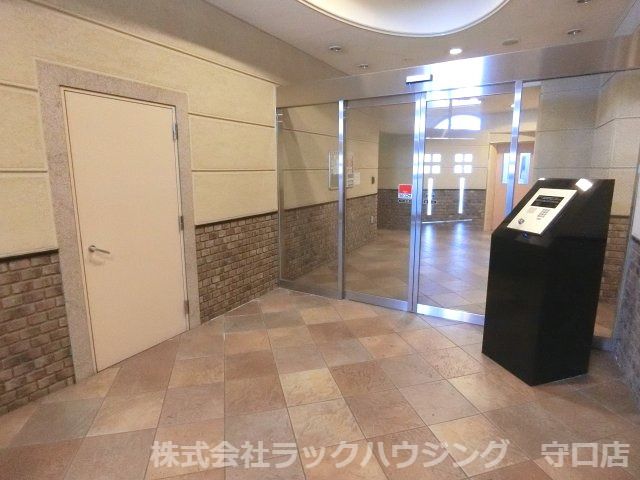 ロビー