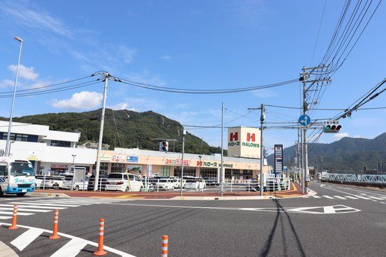 近くに施設あり