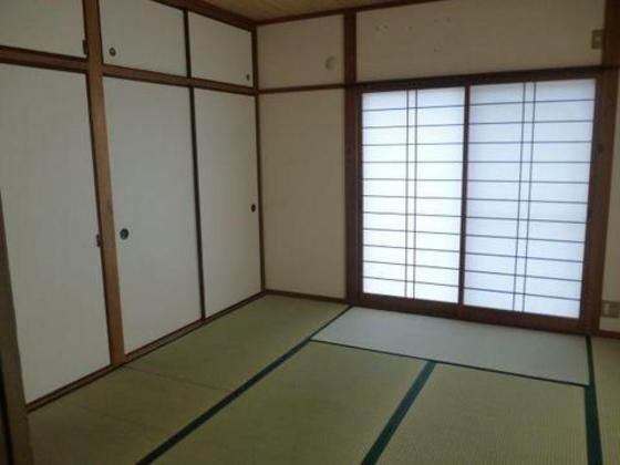 ベッドルーム
