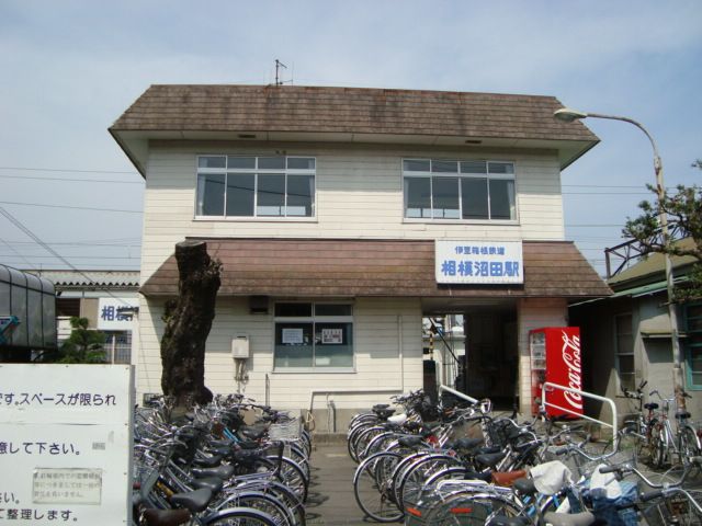 近くに施設あり